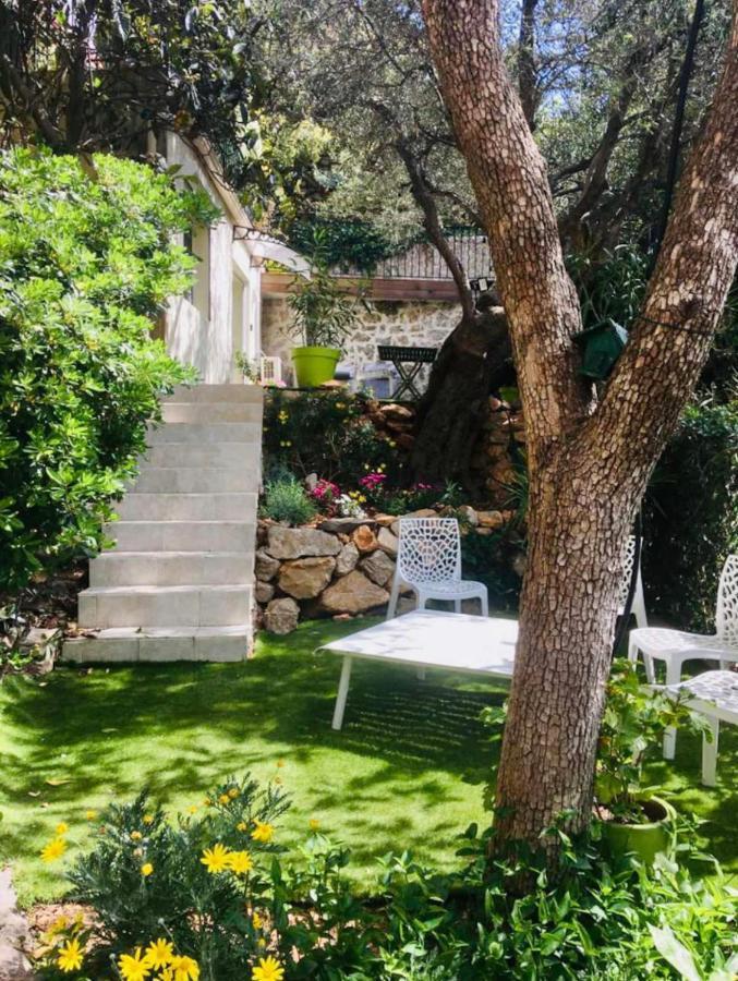Appartement Lumineux Avec Terrasse Jardin Et Acces Piscine Villefranche-sur-Mer Dış mekan fotoğraf